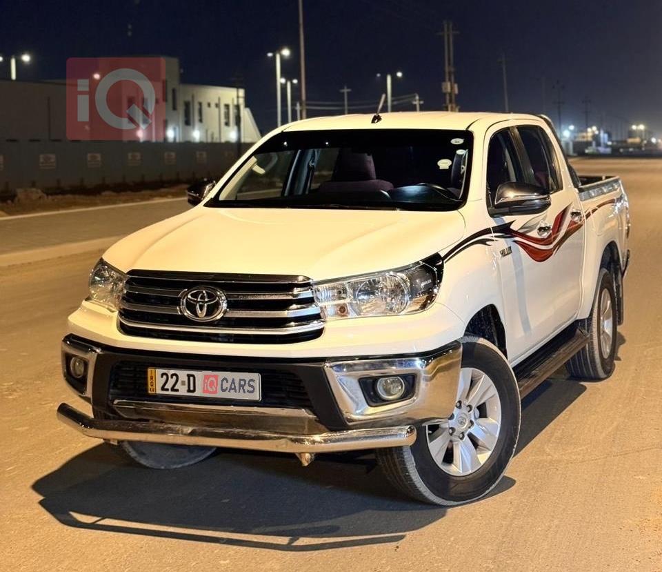 تويوتا هايلوكس